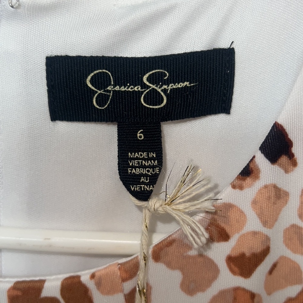 JESSICA SIMPON LEOPARD PRINT DRESS. - Picture 8 of 9